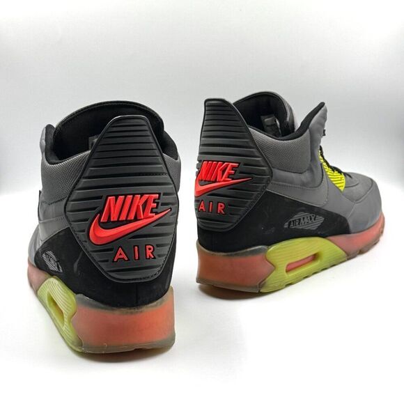 Nike Air Max 90 Ice SneakerBoot - Picture 6 of 10